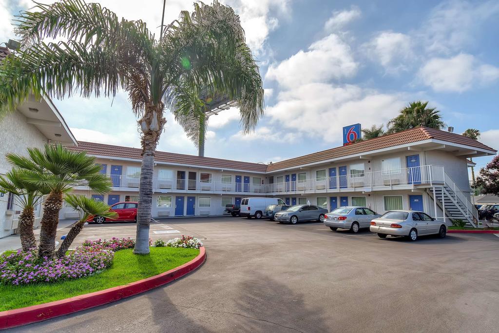 Motel 6-Norwalk, Ca - Los Angeles Dış mekan fotoğraf