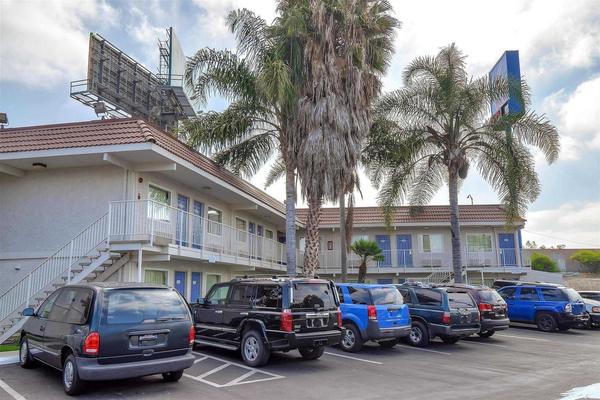 Motel 6-Norwalk, Ca - Los Angeles Dış mekan fotoğraf